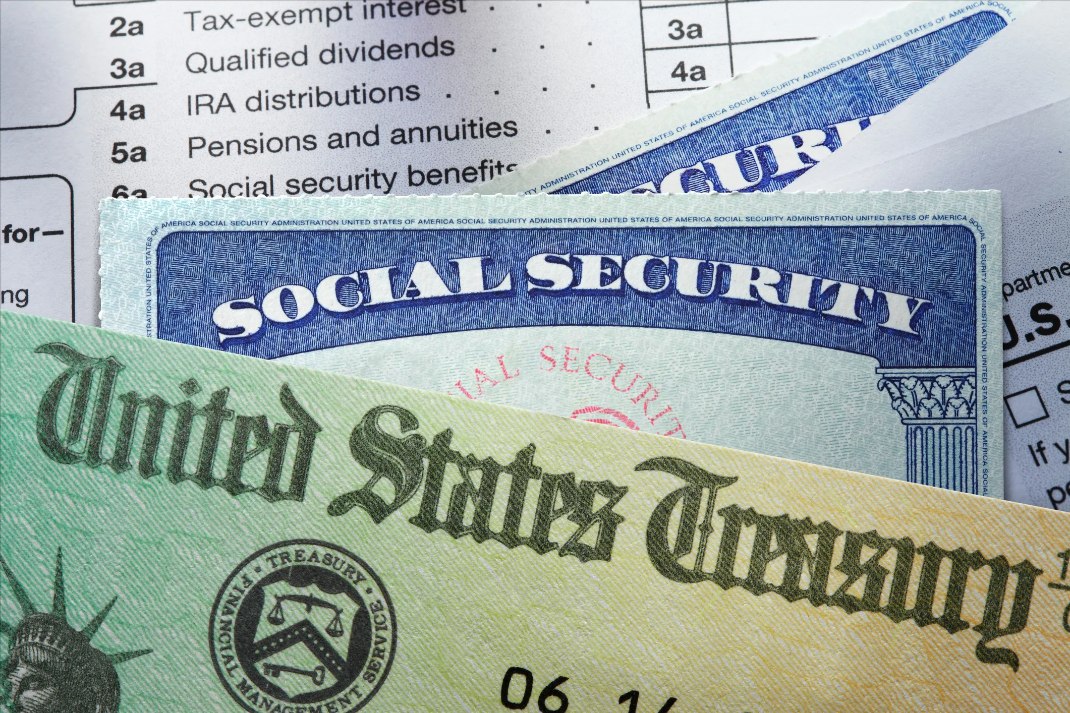 Navigating the Social Security Maze: The Critical Decision of When to Claim Benefits and Its Profound Financial Implications