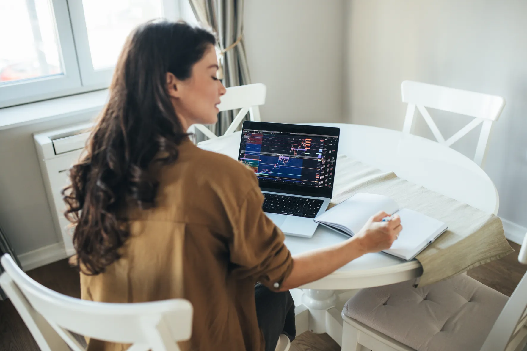 Navigating the Perilous Waters of Overhyped Stocks: Identifying Red Flags for Sustainable Investment.