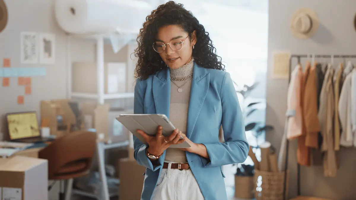 Navigating the Strategic Selection of Payroll Systems for Small Business Resilience and Growth