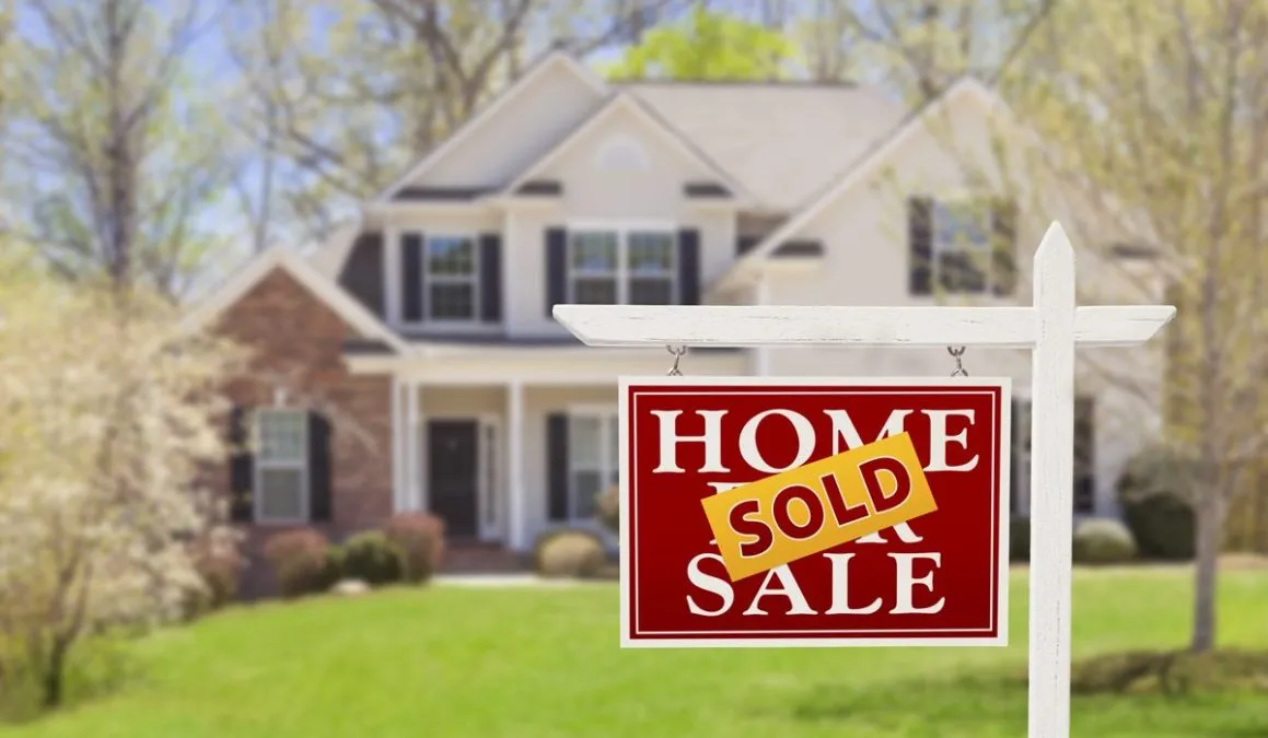 New Home Sales Plummet in January Amidst Severe Weather, Economic Uncertainty, and Geopolitical Tensions