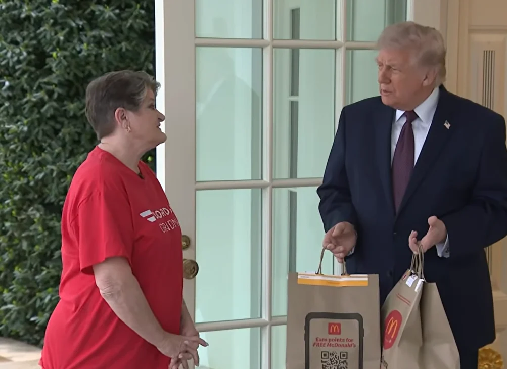 President Donald Trump Engages in Awkward Exchange with DoorDash Worker Over Tax Policy