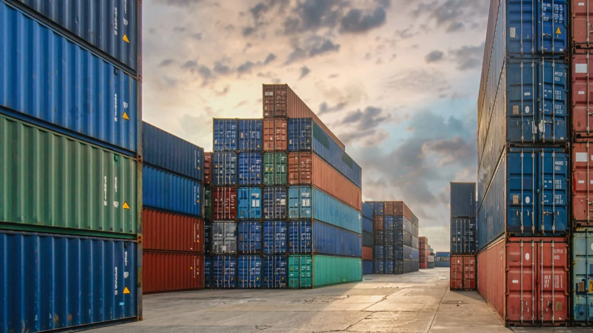 Economic Data Contradicts USTR Claims on Trump’s Trade Policy Effectiveness, Manufacturing Sector Struggles Amidst Tariff Impact