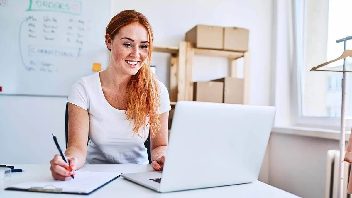 Navigating the Digital Payroll Frontier: Essential Software Features for Modern Businesses