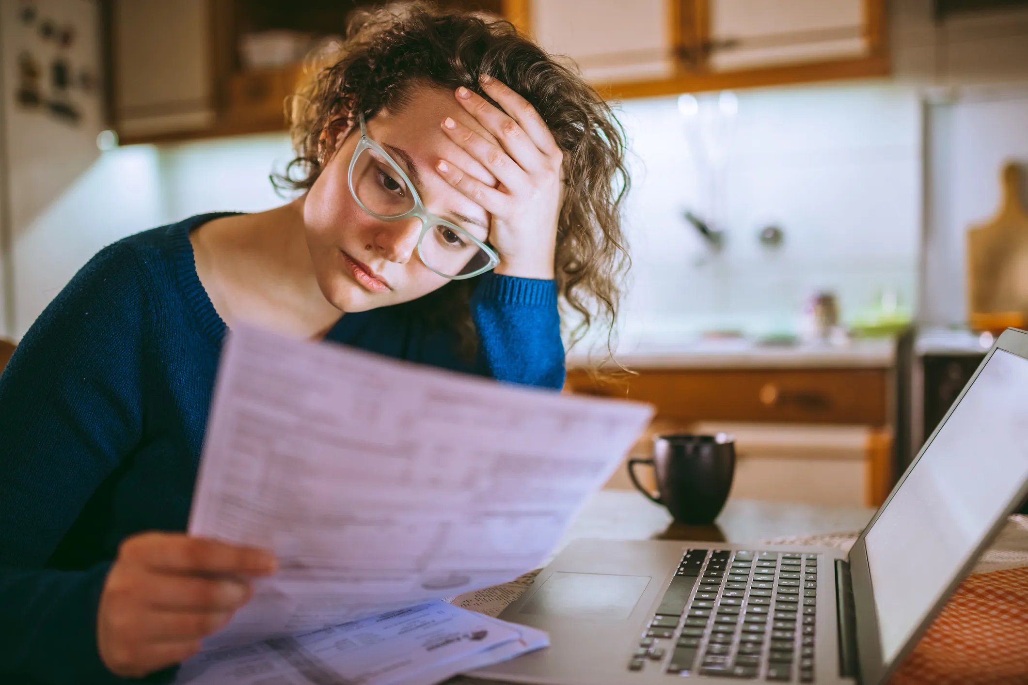 The Payday Loan Rollover Trap: A Deep Dive into High-Cost, Short-Term Lending and Its Profound Financial Implications