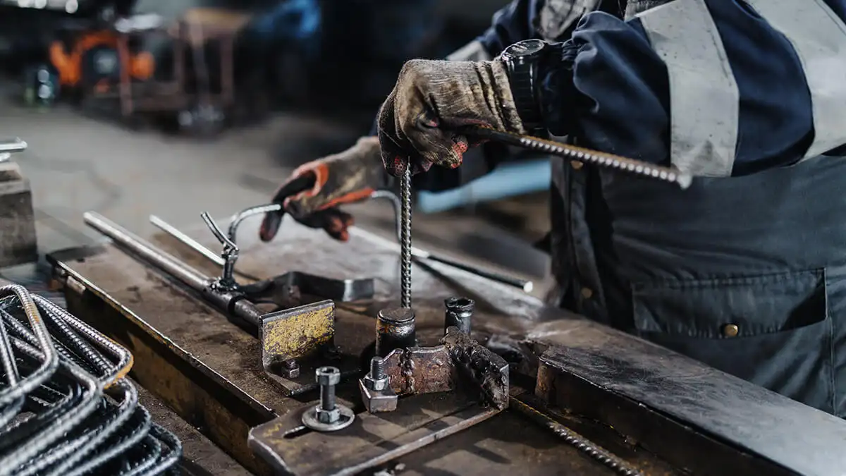 Navigating the Imperative Landscape of Workers’ Compensation Insurance for Modern Businesses
