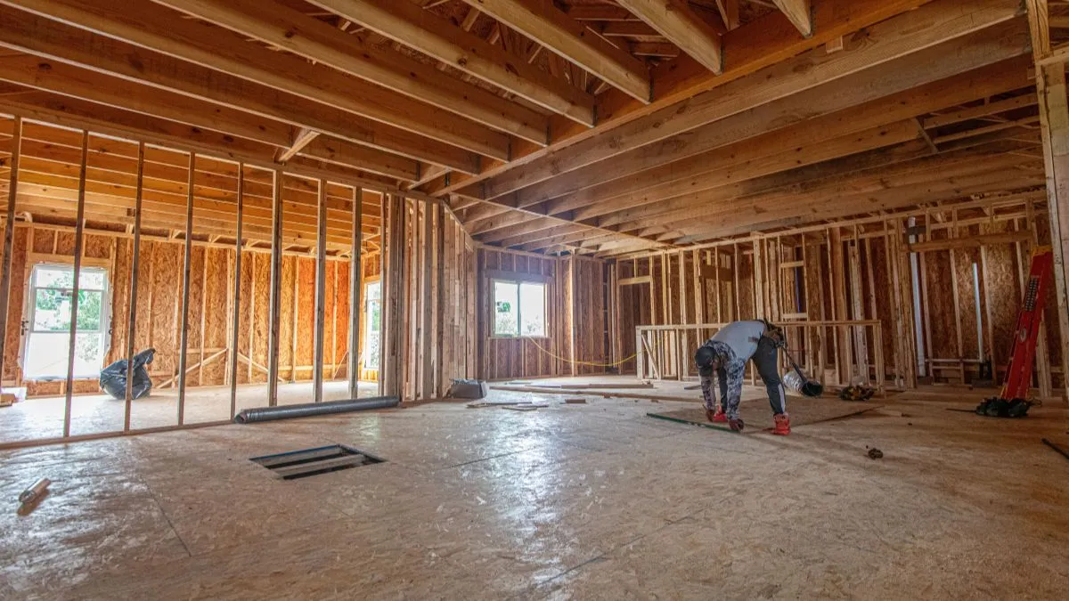 Mounting ICE Raids Leave Homebuilding Frontlines Frozen in Fear, With Localized Shocks Threatening Private Builders