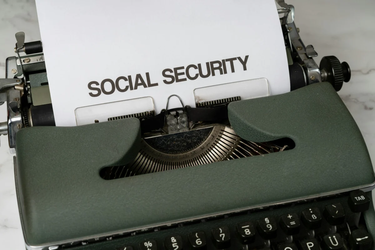 Social Security’s 2027 Cost-of-Living Adjustment Projected at 3.5%, Falling Short of Retiree Expectations