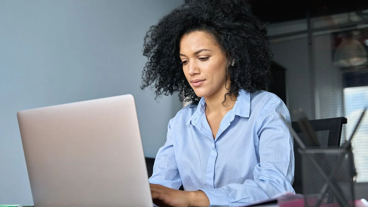 The Comprehensive Guide to Payroll Processing Timelines: Efficiency Compliance and Strategic Management for Modern Businesses