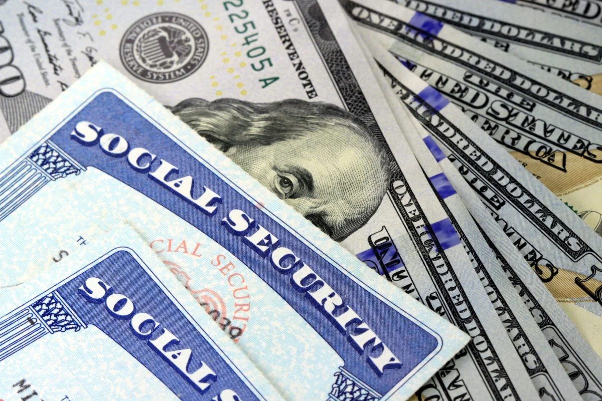 US Fiscal Crossroads: Evaluating Tax Reforms Amidst Soaring Debt and Social Security Insolvency