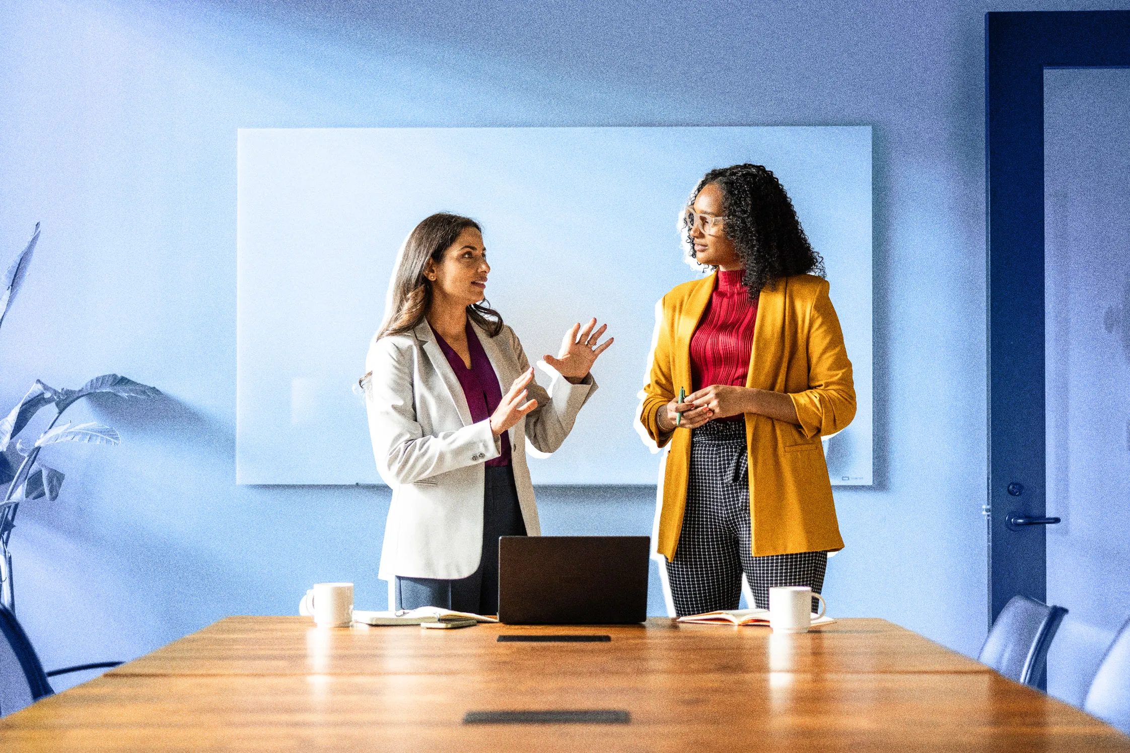 Navigating the Modern Talent Landscape: Strategic Approaches to Engaging Passive Candidates for Hard-to-Fill Roles.