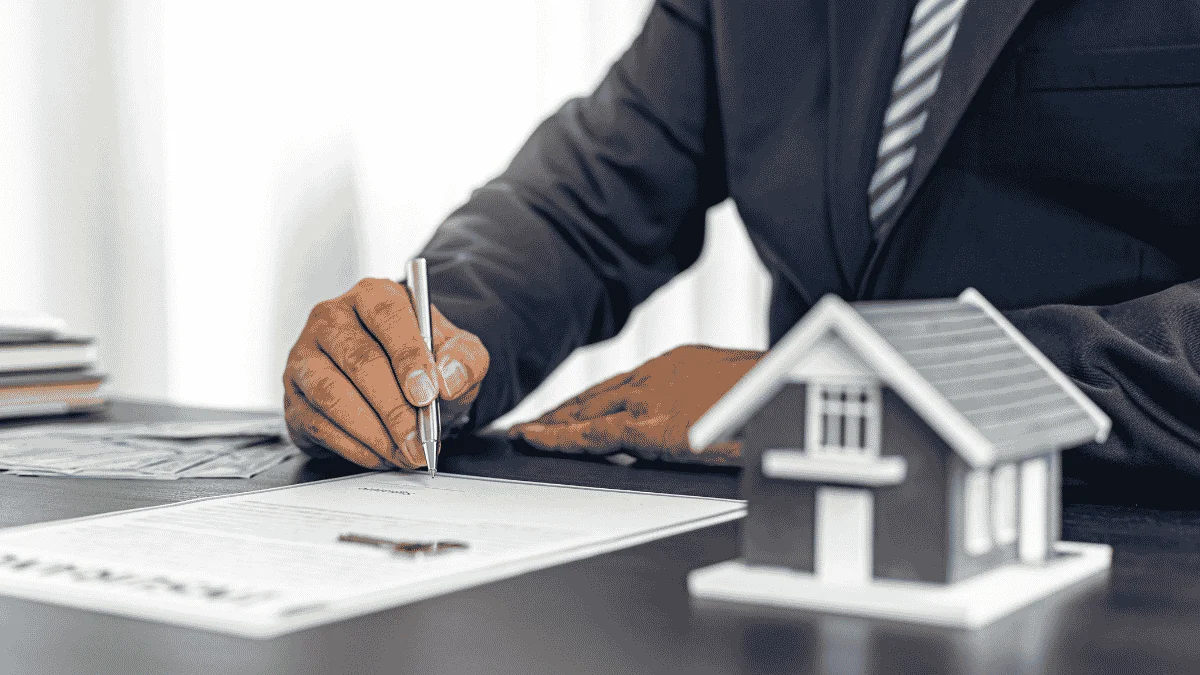 The Rise of Short-Term Second-Position Bridge Loans Signals a Shift in Real Estate Finance, Highlighting the "Dead Capital" Problem