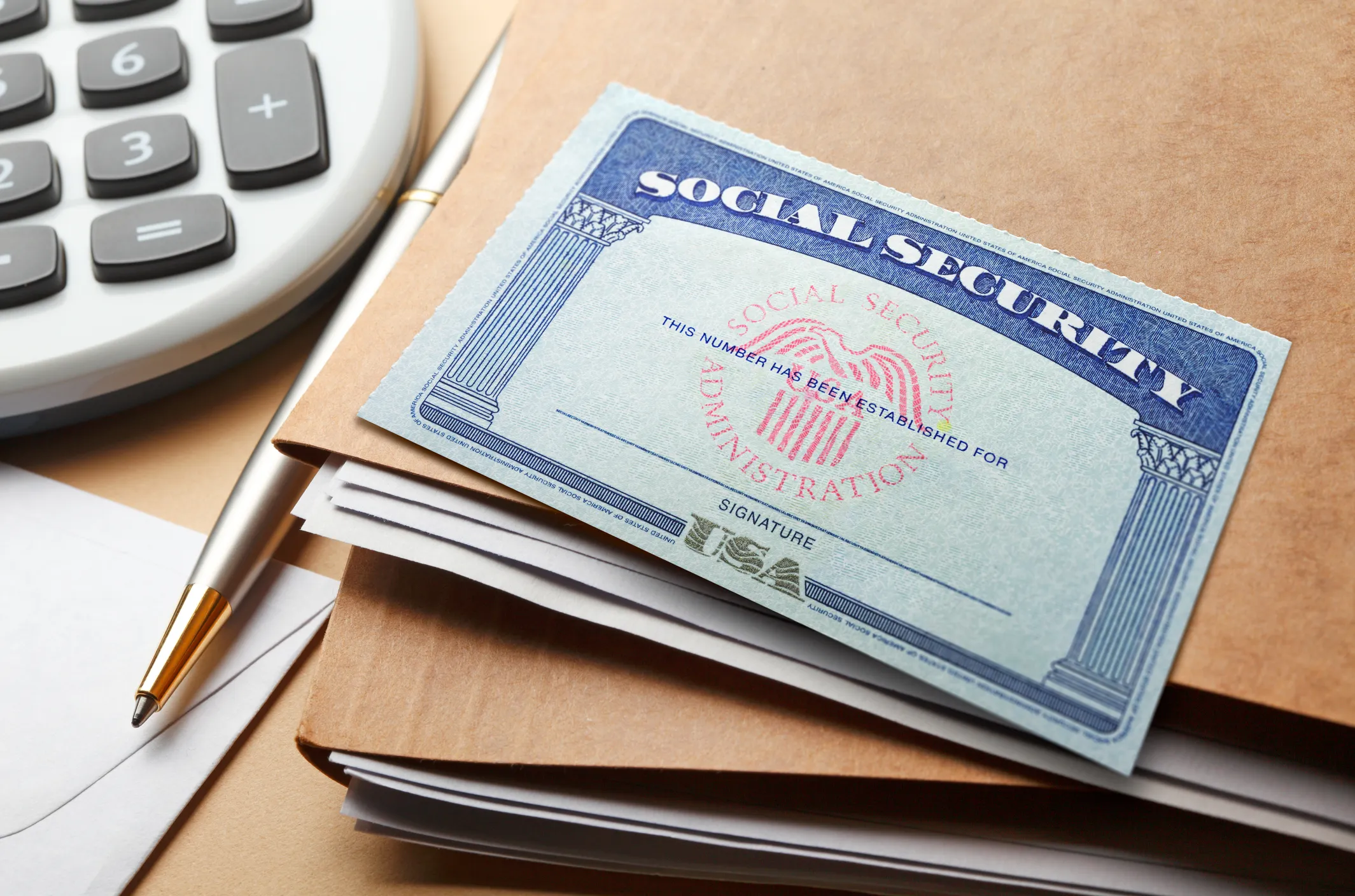 Unlocking a Secure Retirement: A Comprehensive Guide to Maximizing Lifetime Income and Navigating Financial Complexities